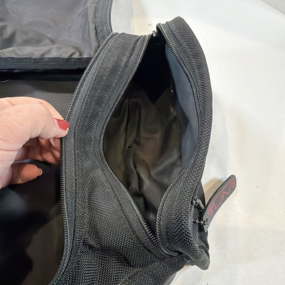 Tumi Alpha Split Travel Kit Toiletry Bag Black Ballistic Nylon Organizer - Picture 8 of 10